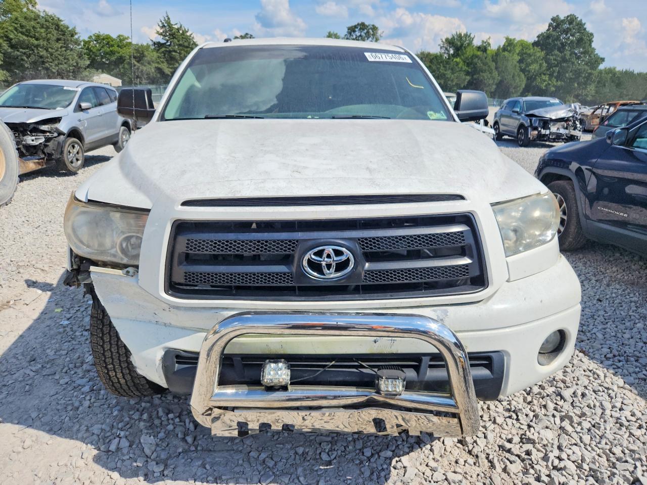 2012 Toyota Tundra Double Cab Sr5 Белый vin: 5TFUY5F18CX265316