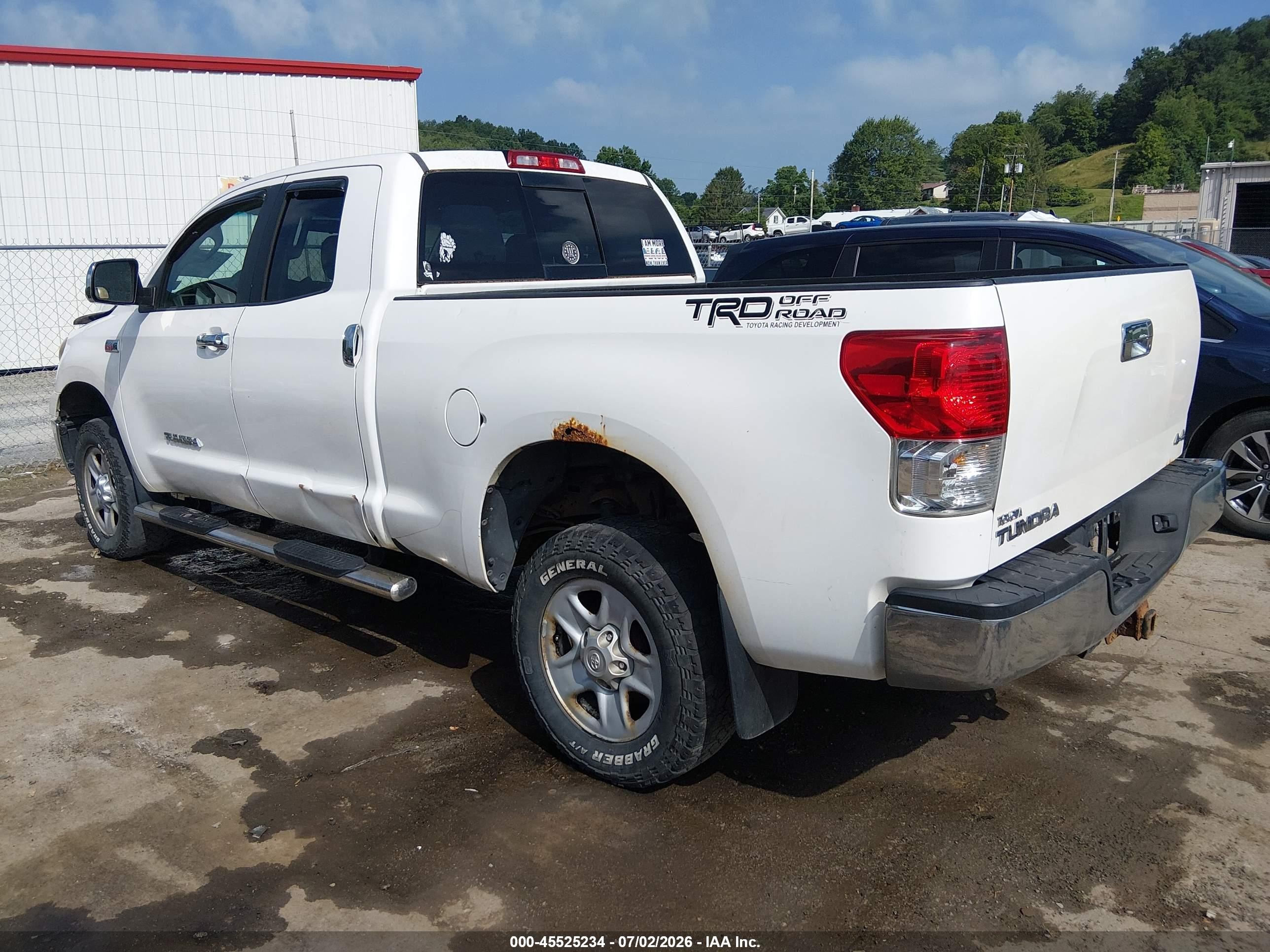 2012 Toyota Tundra Grade 5.7l V8 White vin: 5TFUY5F18CX265560