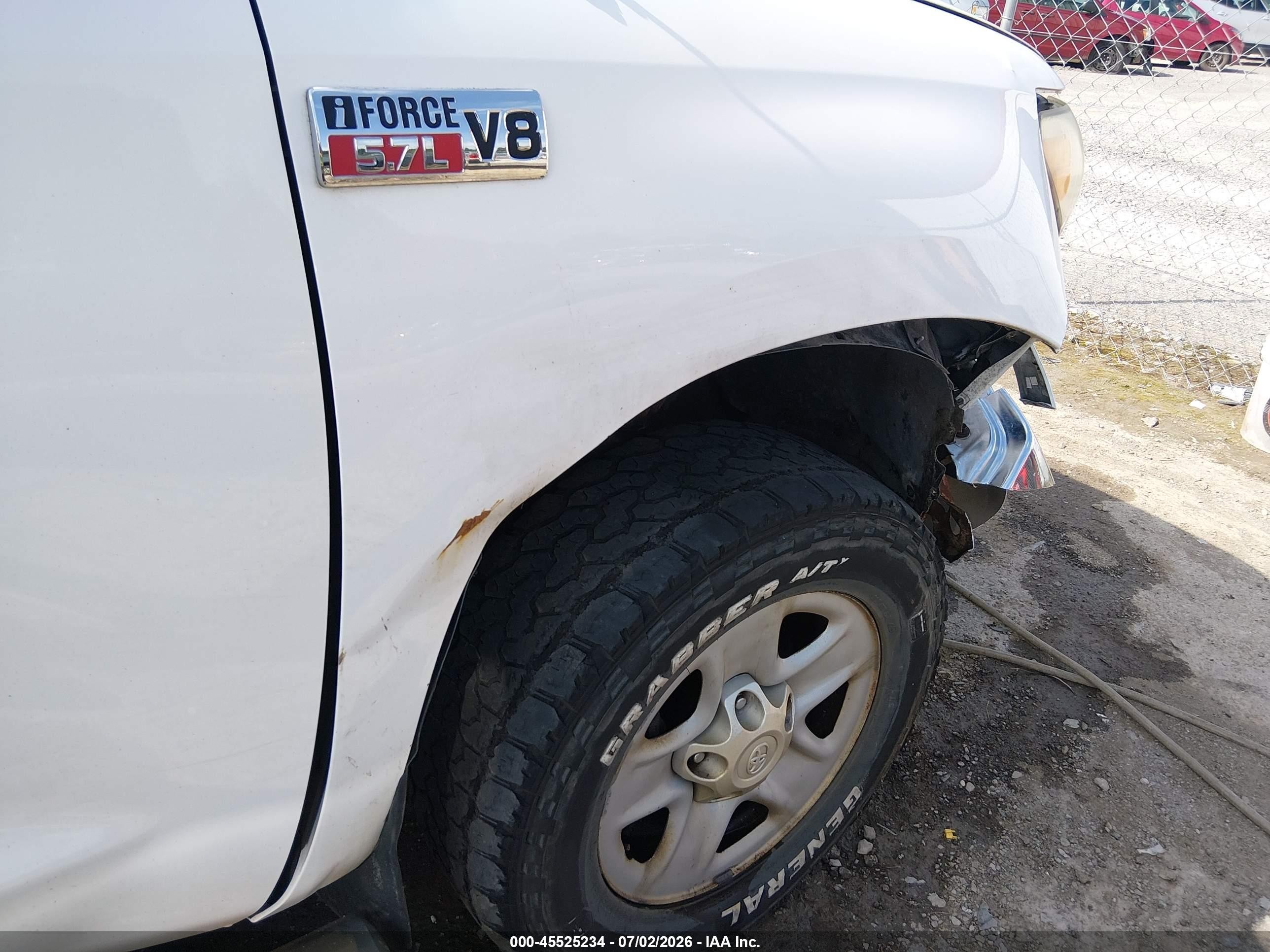 2012 Toyota Tundra Grade 5.7l V8 White vin: 5TFUY5F18CX265560