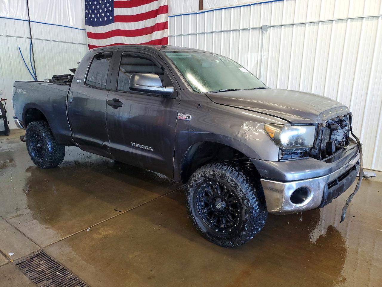2013 Toyota Tundra Double Cab Sr5 Серый vin: 5TFUY5F18DX289276