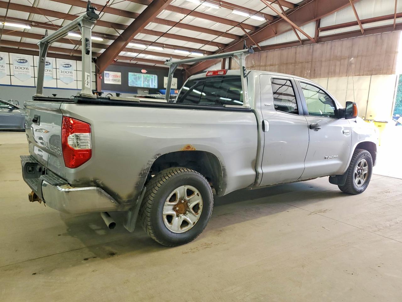 2015 Toyota Tundra Sr5 Silver vin: 5TFUY5F18FX439941