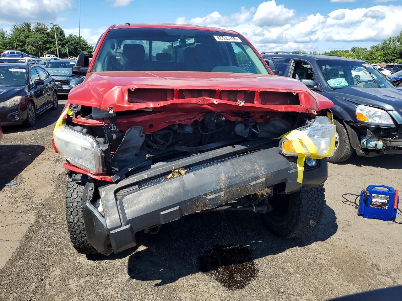 2015 Toyota Tundra Sr5 Red vin: 5TFUY5F18FX452916