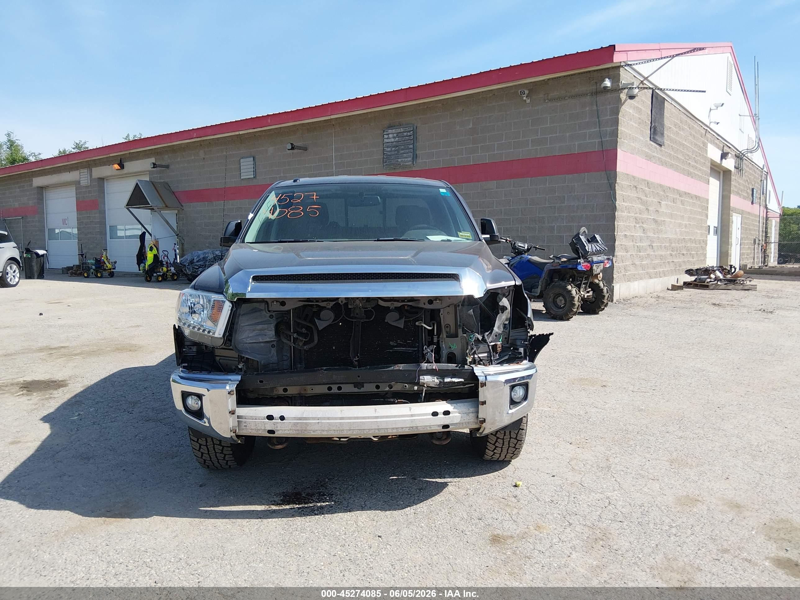2015 Toyota Tundra Sr5 5.7l V8 Gray vin: 5TFUY5F18FX476228