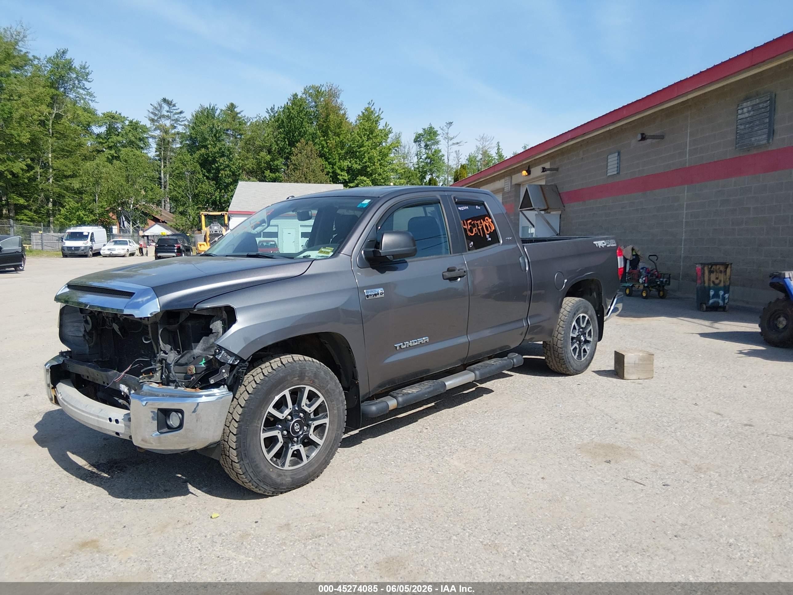 2015 Toyota Tundra Sr5 5.7l V8 Gray vin: 5TFUY5F18FX476228