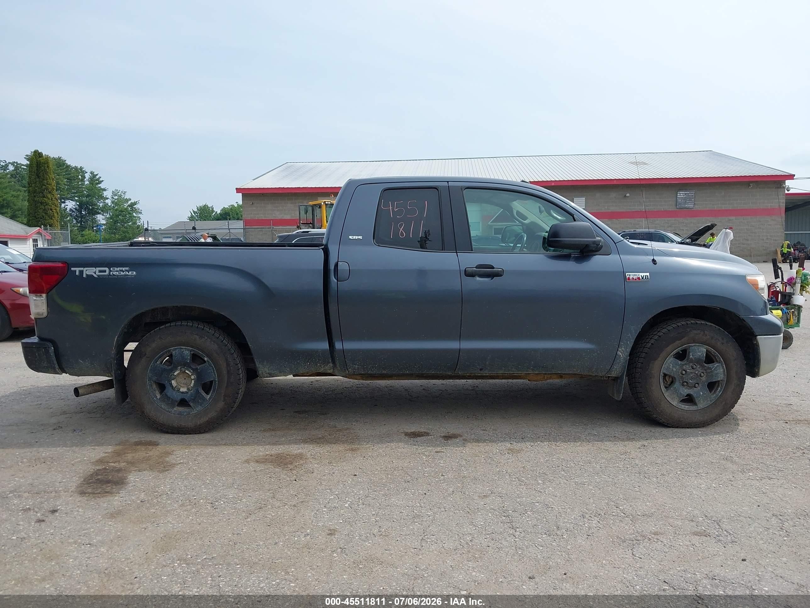 2010 Toyota Tundra Grade 5.7l V8 Blue vin: 5TFUY5F19AX128365