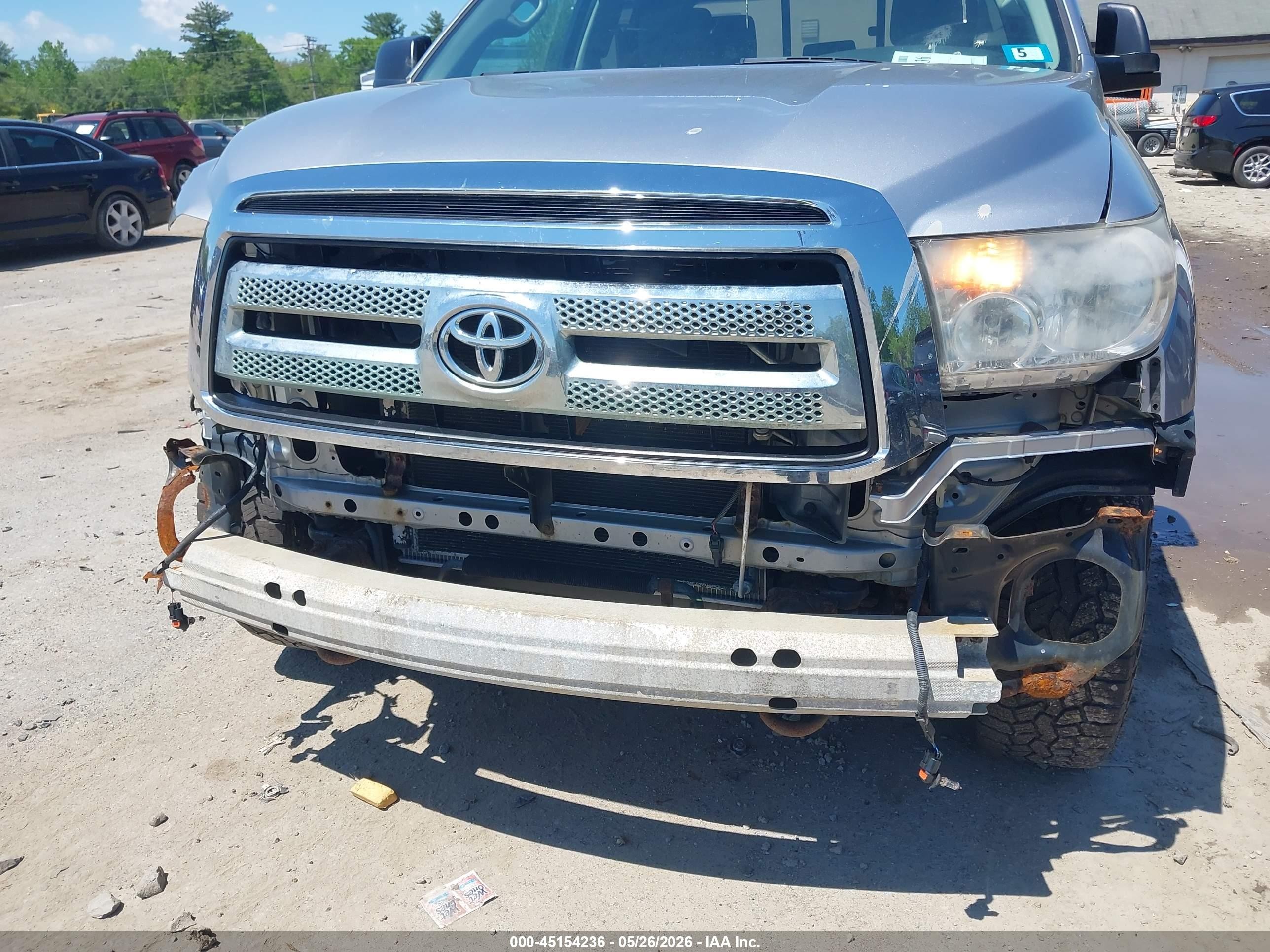 2012 Toyota Tundra Grade 5.7l V8 Silver vin: 5TFUY5F19CX220501