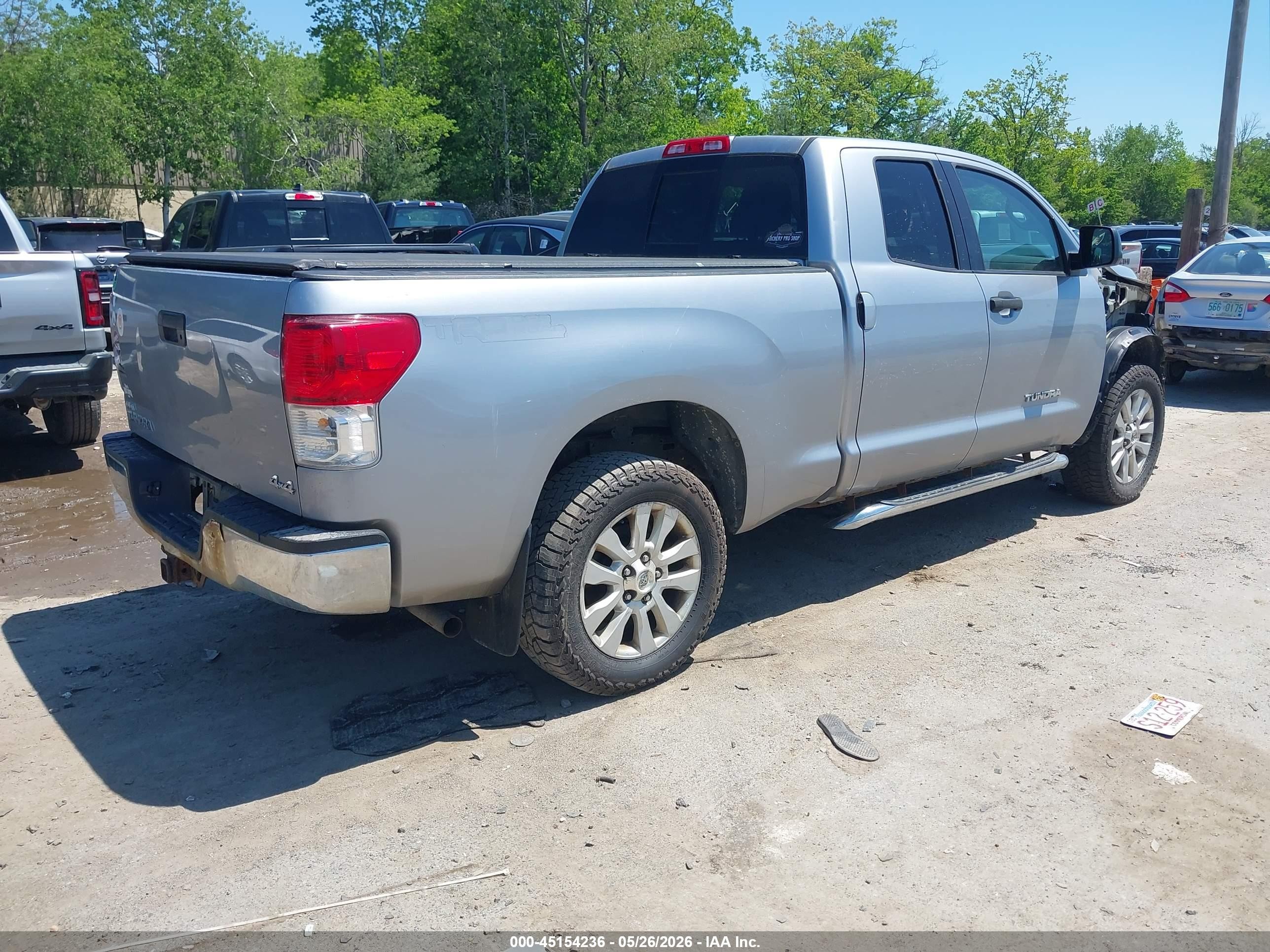2012 Toyota Tundra Grade 5.7l V8 Silver vin: 5TFUY5F19CX220501