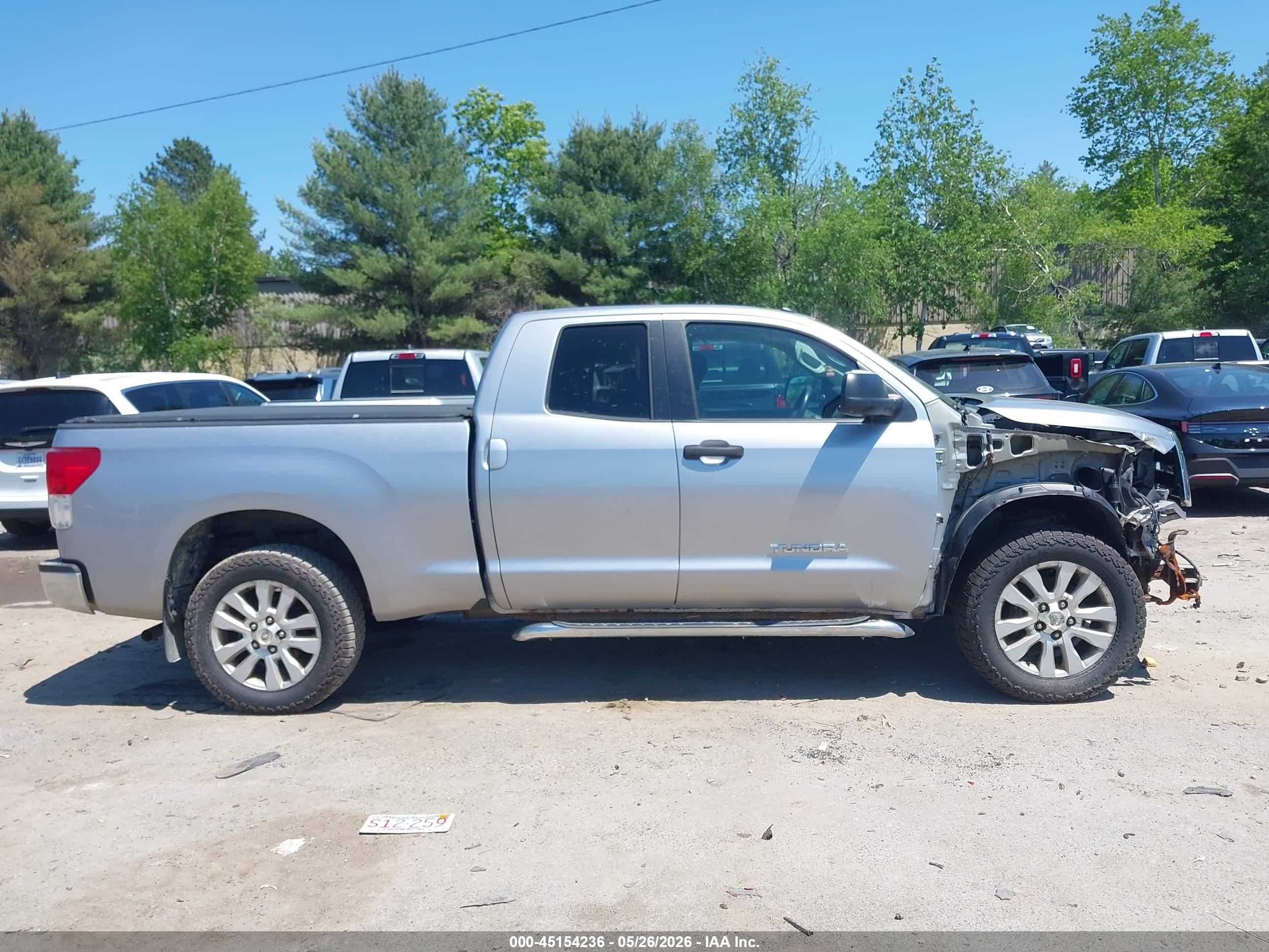 2012 Toyota Tundra Grade 5.7l V8 Silver vin: 5TFUY5F19CX220501
