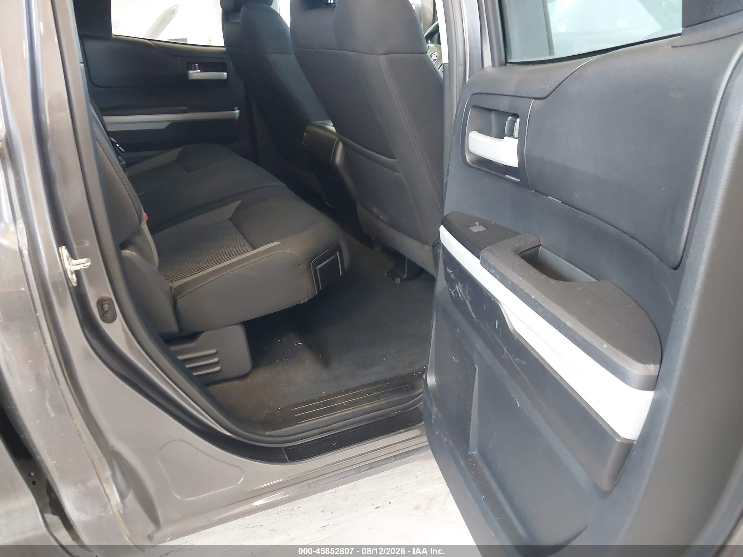 2014 Toyota Tundra Sr5 5.7l V8 Gray vin: 5TFUY5F19EX357621