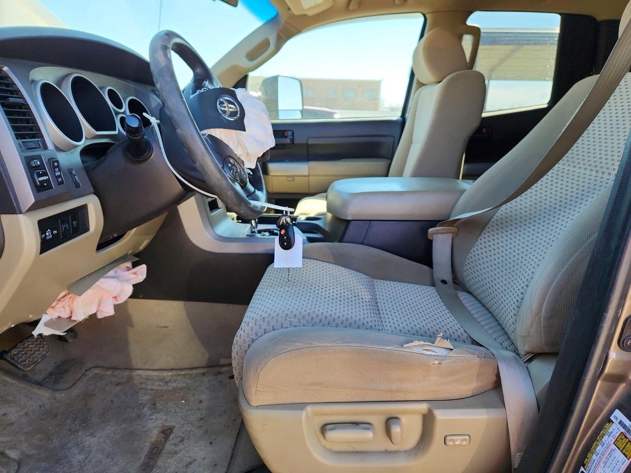 2010 Toyota Tundra Double Cab Sr5 Brown vin: 5TFUY5F1XAX106133