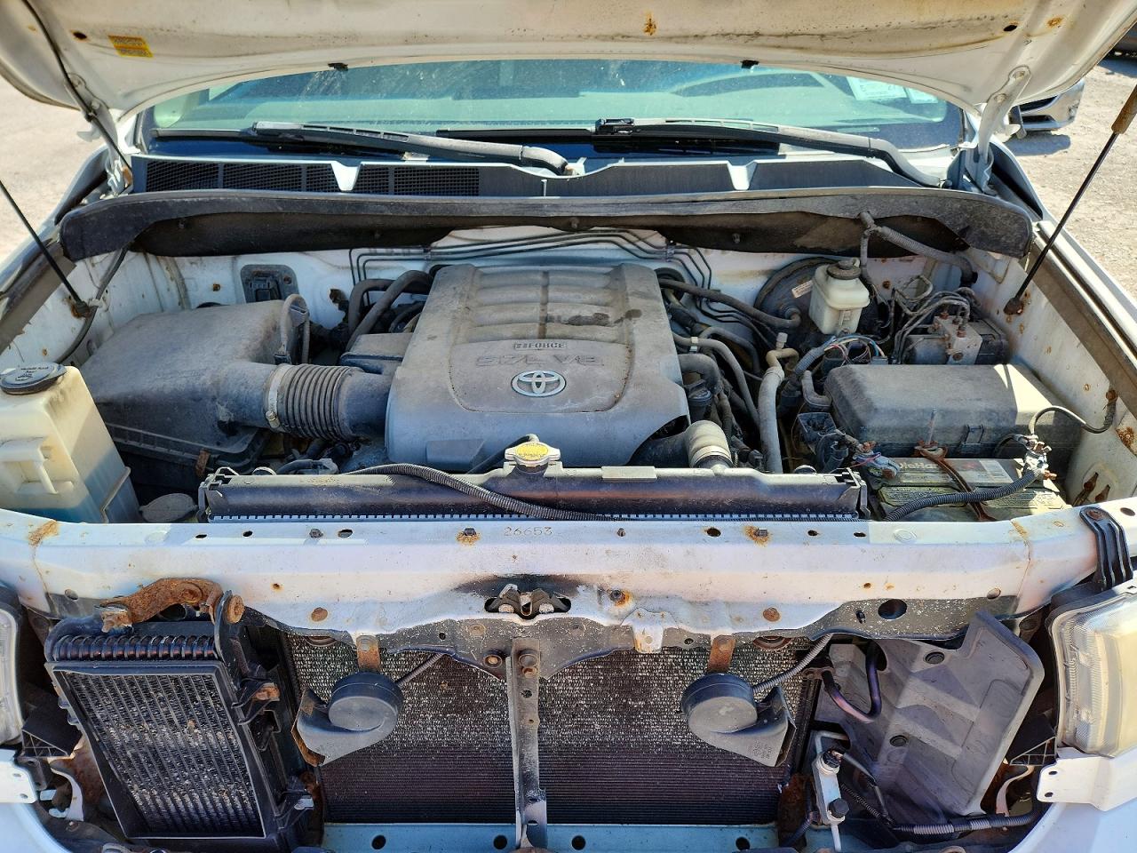 2010 Toyota Tundra Double Cab Sr5 Белый vin: 5TFUY5F1XAX110313