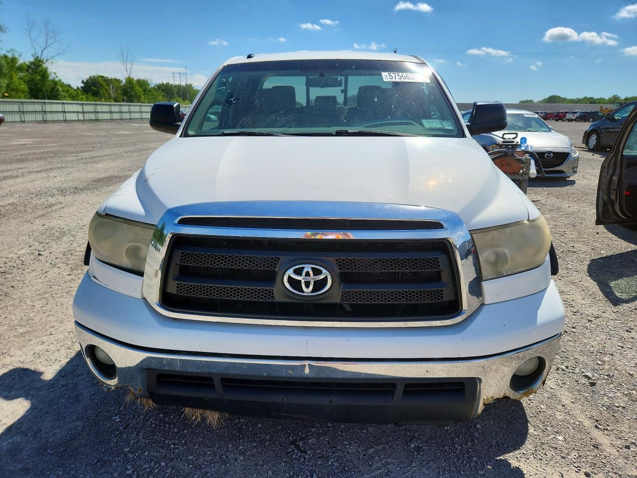 2010 Toyota Tundra Double Cab Sr5 Белый vin: 5TFUY5F1XAX110313