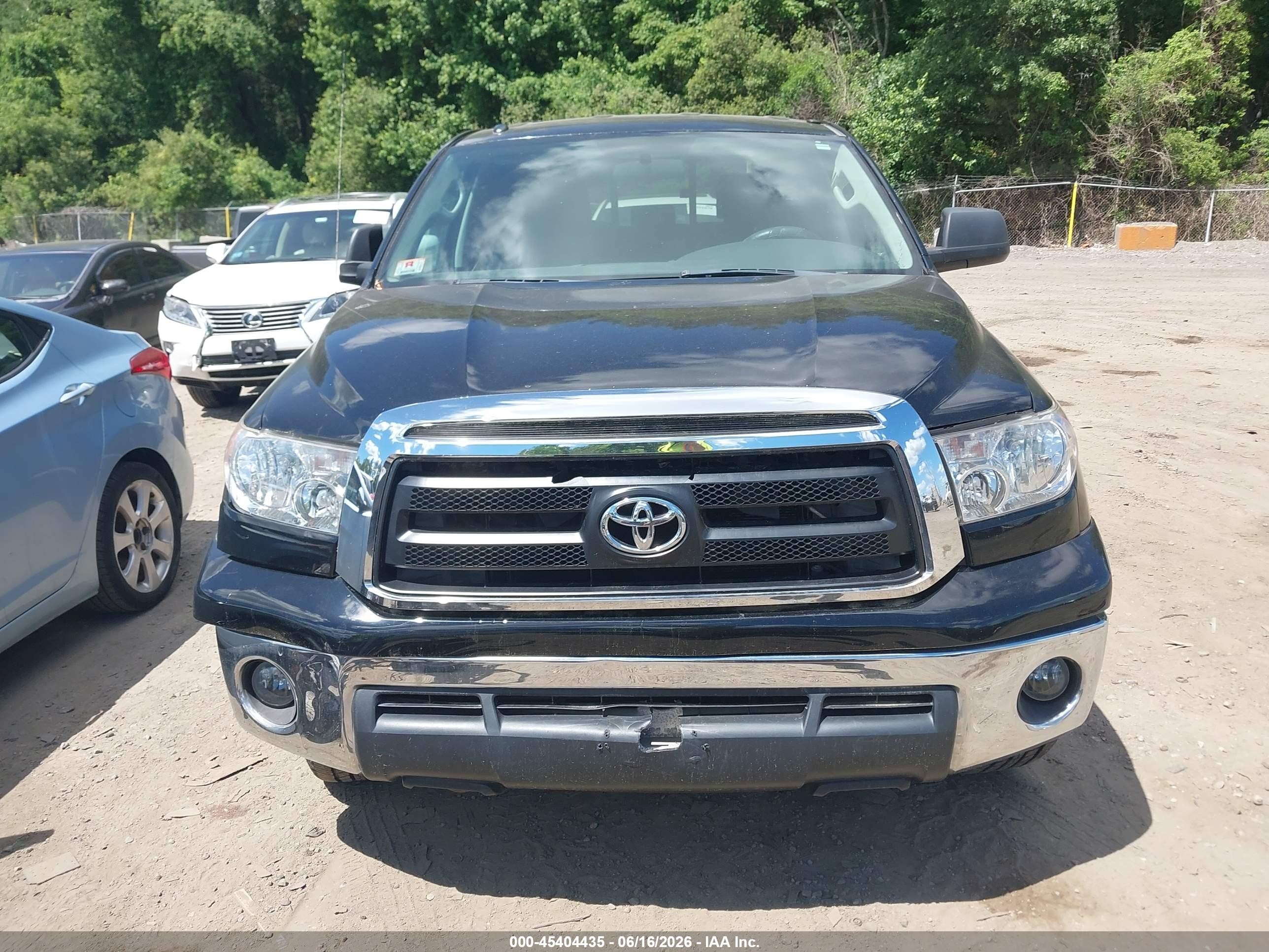 2011 Toyota Tundra Grade 5.7l V8 Black vin: 5TFUY5F1XBX168388