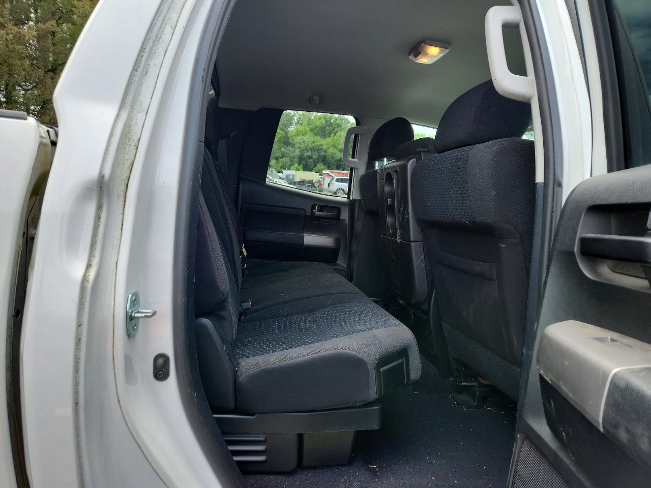 2012 Toyota Tundra Double Cab Sr5 Белый vin: 5TFUY5F1XCX237694