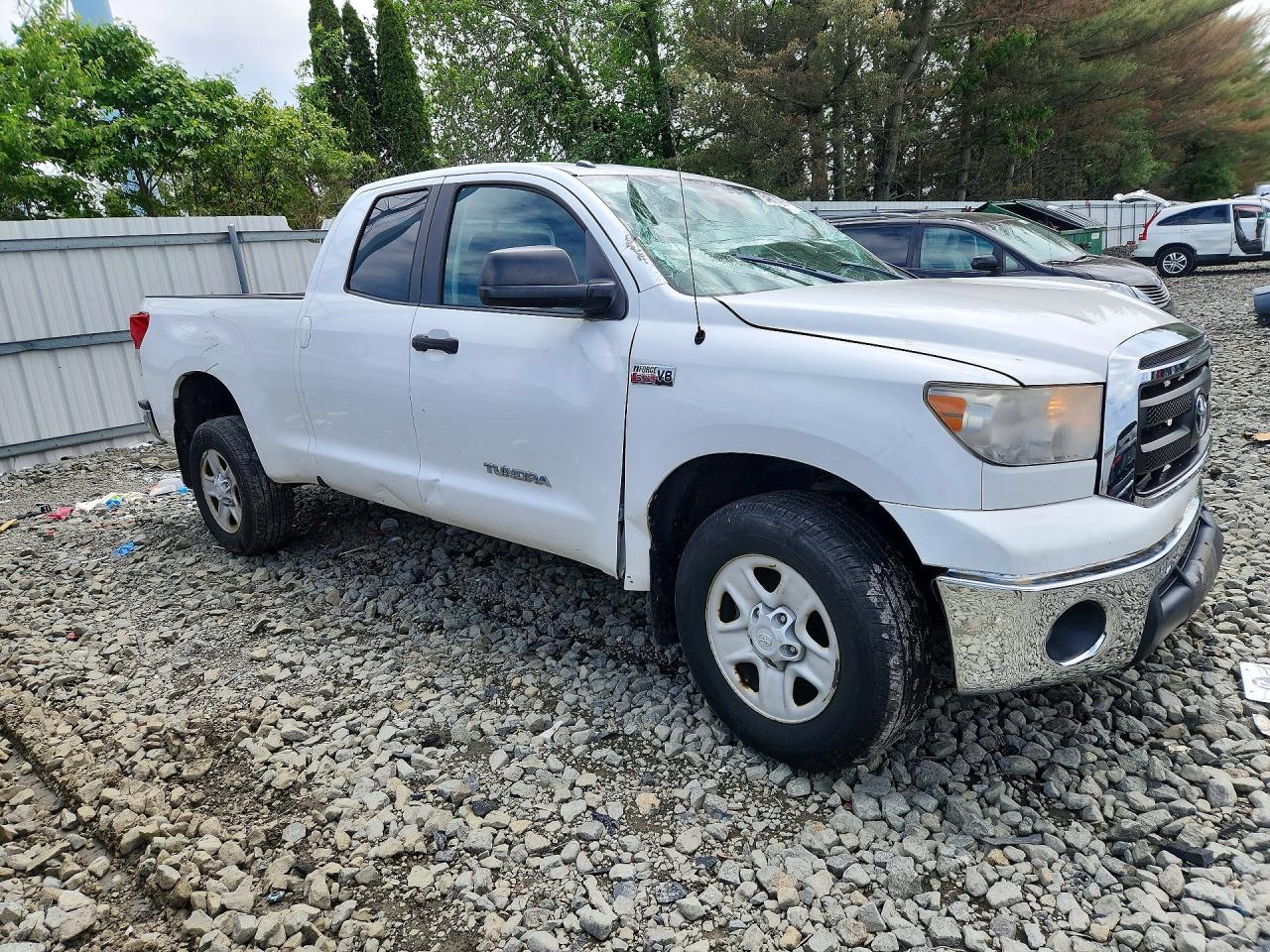 2012 Toyota Tundra Double Cab Sr5 Белый vin: 5TFUY5F1XCX237694