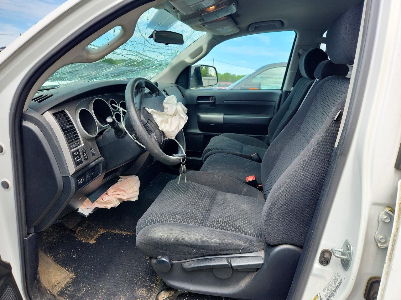 2012 Toyota Tundra Double Cab Sr5 Белый vin: 5TFUY5F1XCX237694