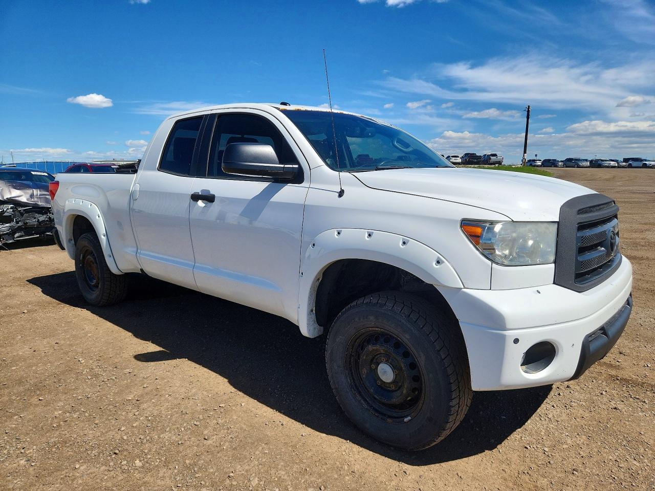 2012 Toyota Tundra Double Cab Sr5 White vin: 5TFUY5F1XCX240109