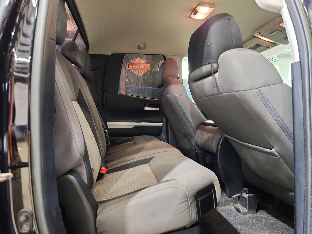 2015 Toyota Tundra Black vin: 5TFUY5F1XFX428441