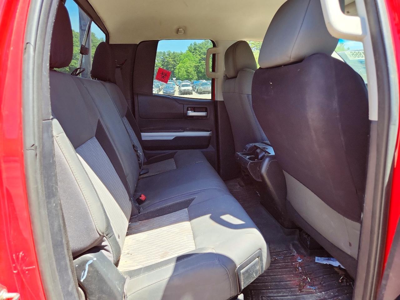 2015 Toyota Tundra Sr5 Red vin: 5TFUY5F1XFX472794