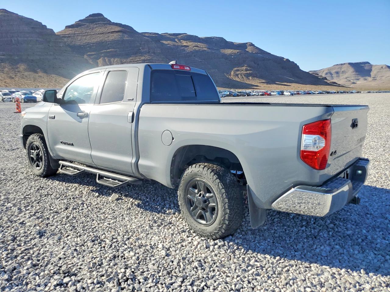 2020 Toyota Tundra Серебряный vin: 5TFUY5F1XLX872401