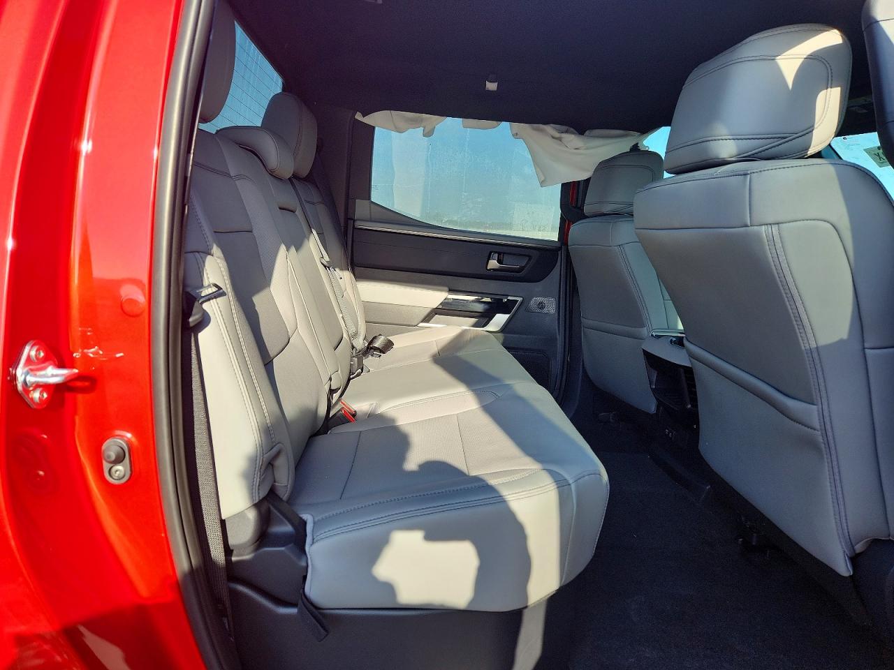 2026 Toyota Tundra Limited Red vin: 5TFWA5DB1TX383099