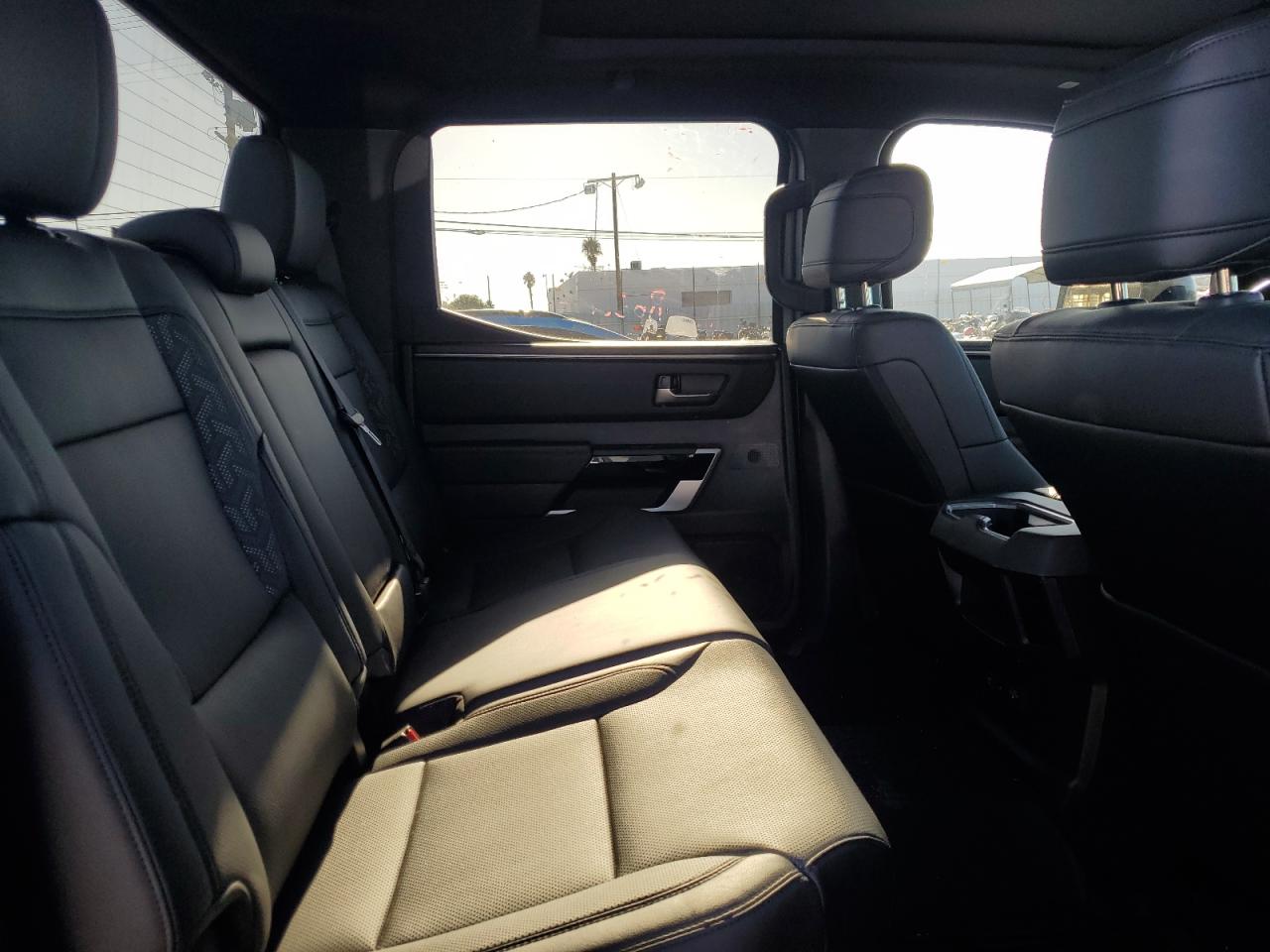 2025 Toyota Tundra Crewmax Limited Серый vin: 5TFWA5DB3SX253355