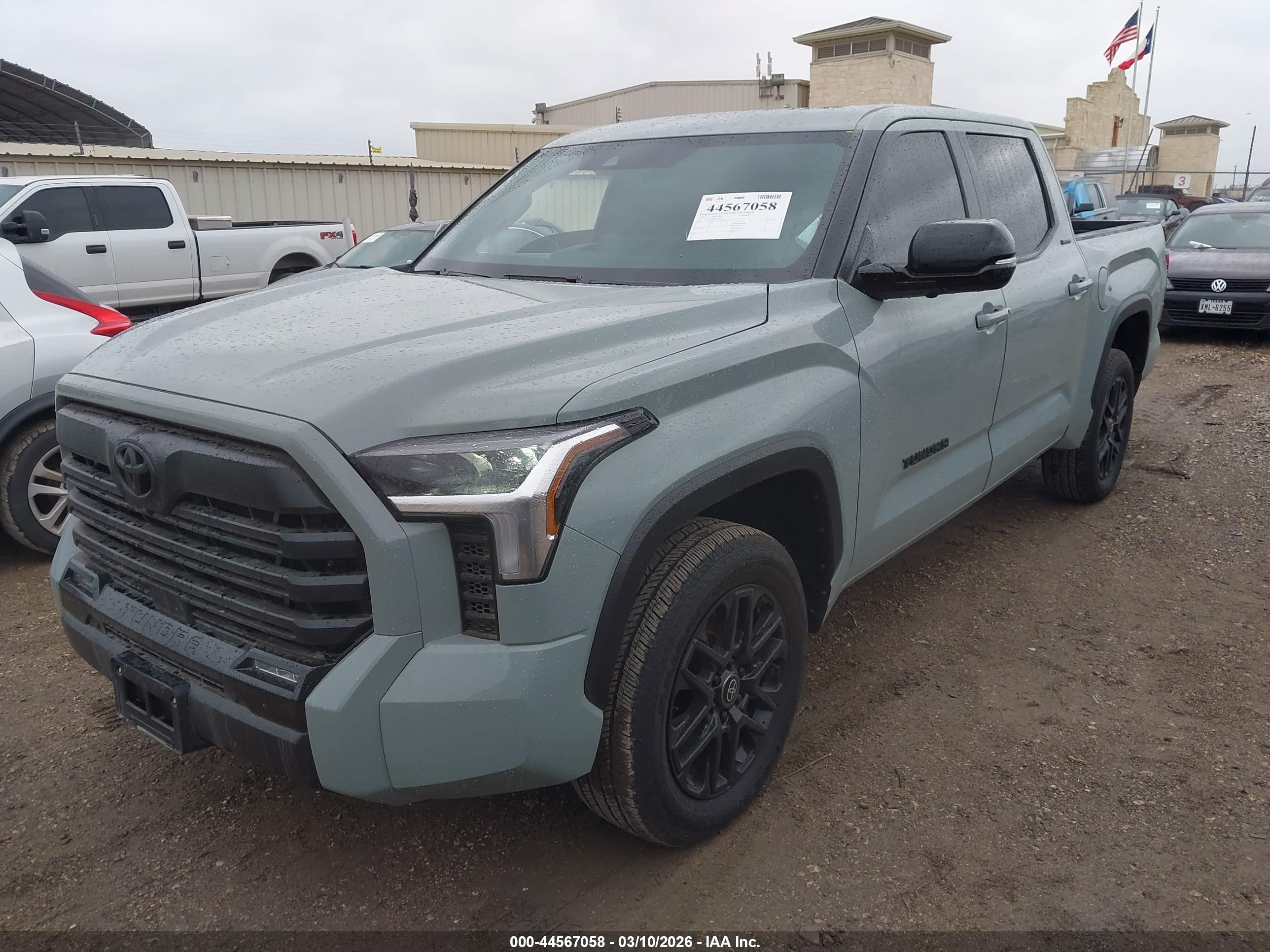 2025 Toyota Tundra Limited Серый vin: 5TFWA5DB9SX329791