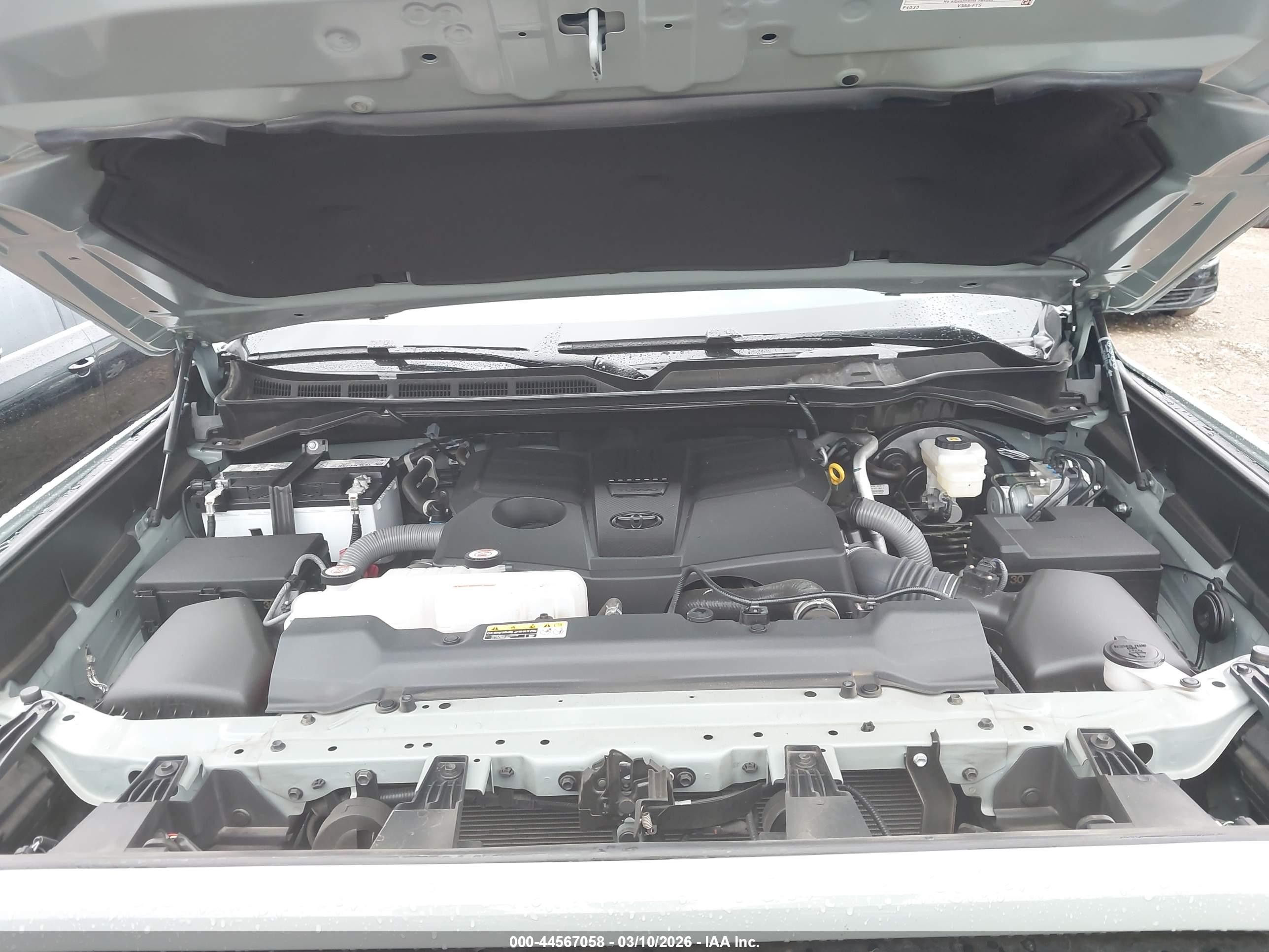 2025 Toyota Tundra Limited Серый vin: 5TFWA5DB9SX329791