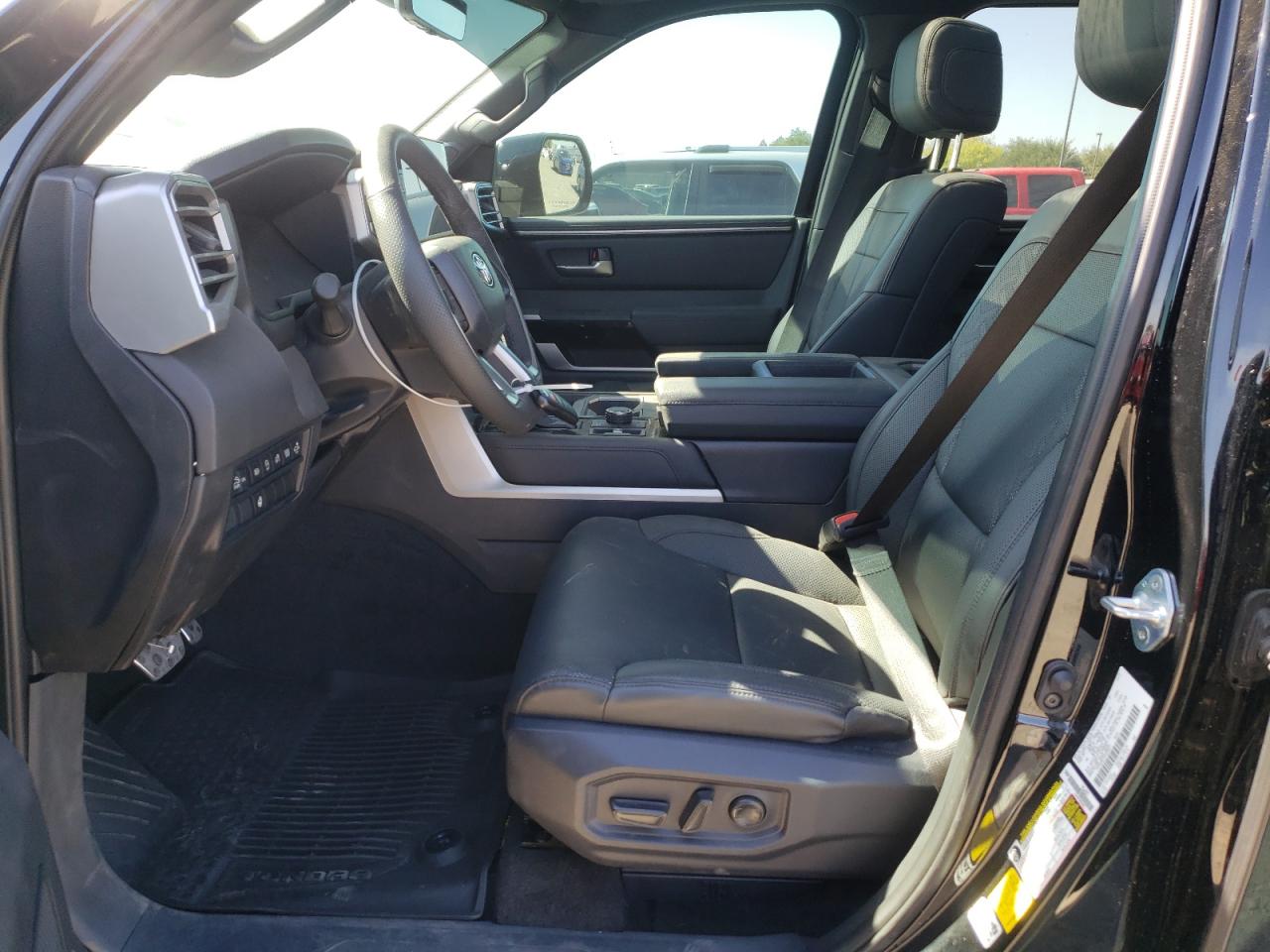 2025 Toyota Tundra Crewmax Limited Черный vin: 5TFWA5EC2SX038217