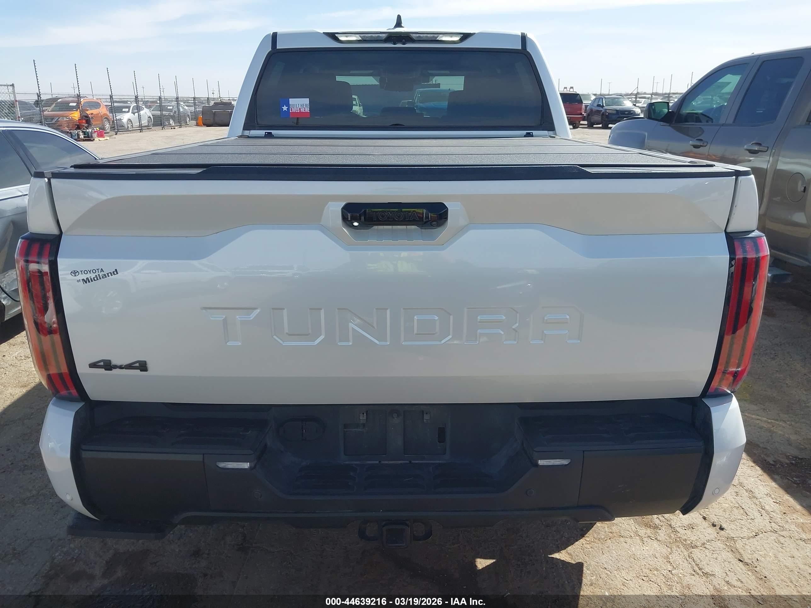 2024 Toyota Tundra Hybrid Limited 4wd Белый vin: 5TFWC5DB2RX058562