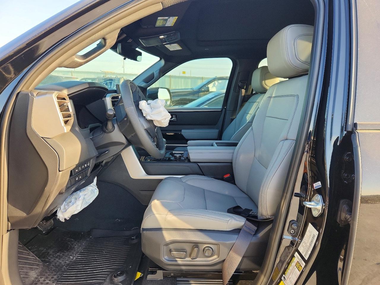 2026 Toyota Tundra Limited Black vin: 5TFZA5ABXTX055794