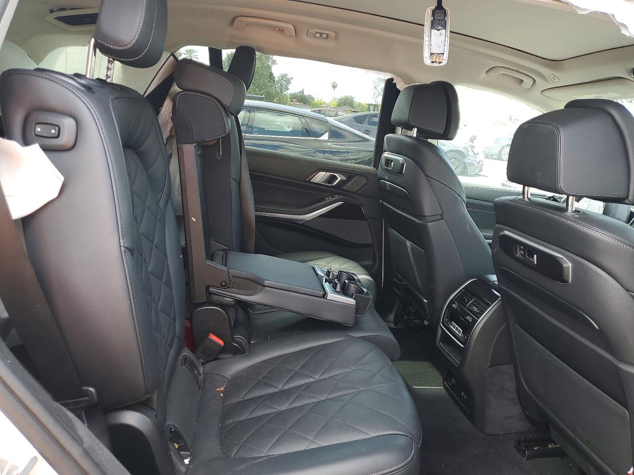 2024 Bmw X7 Xdrive40i White vin: 5UX23EM00R9T80911