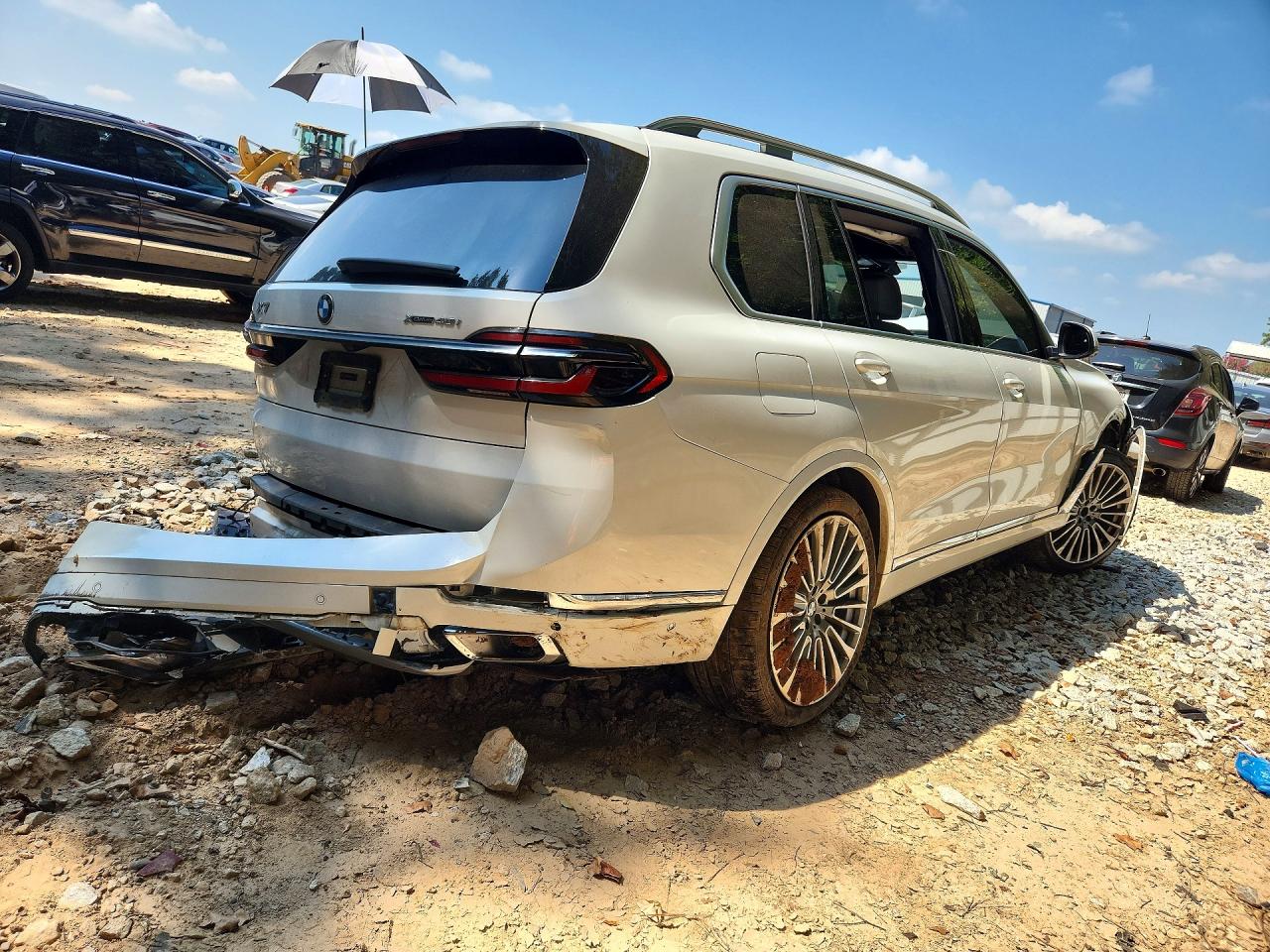 2024 Bmw X7 Xdrive40i White vin: 5UX23EM03R9U70876