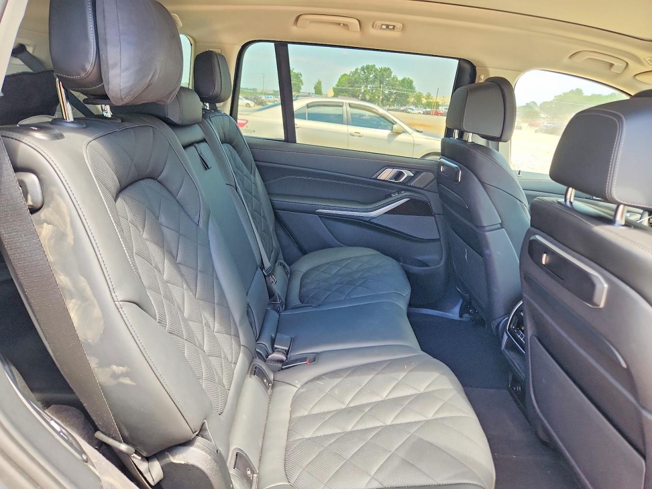 2024 Bmw X7 Xdrive40i Gray vin: 5UX23EM09R9U79582