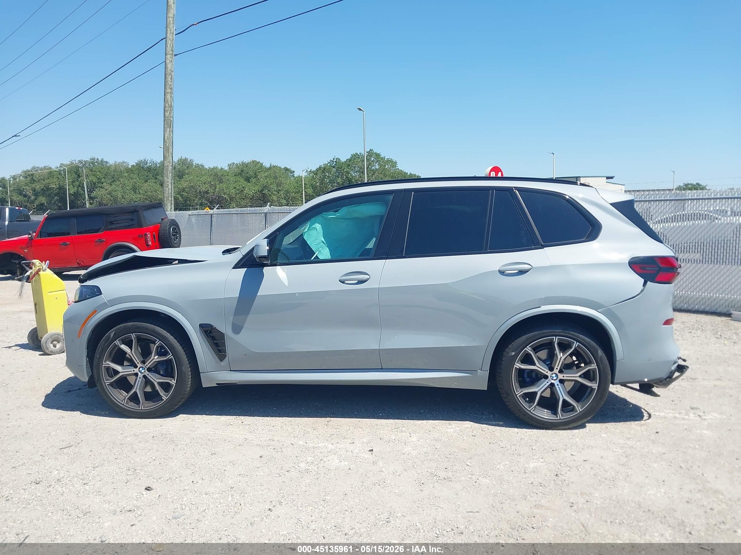 2026 Bmw X5 Xdrive40i Серый vin: 5UX23EU00T9094984