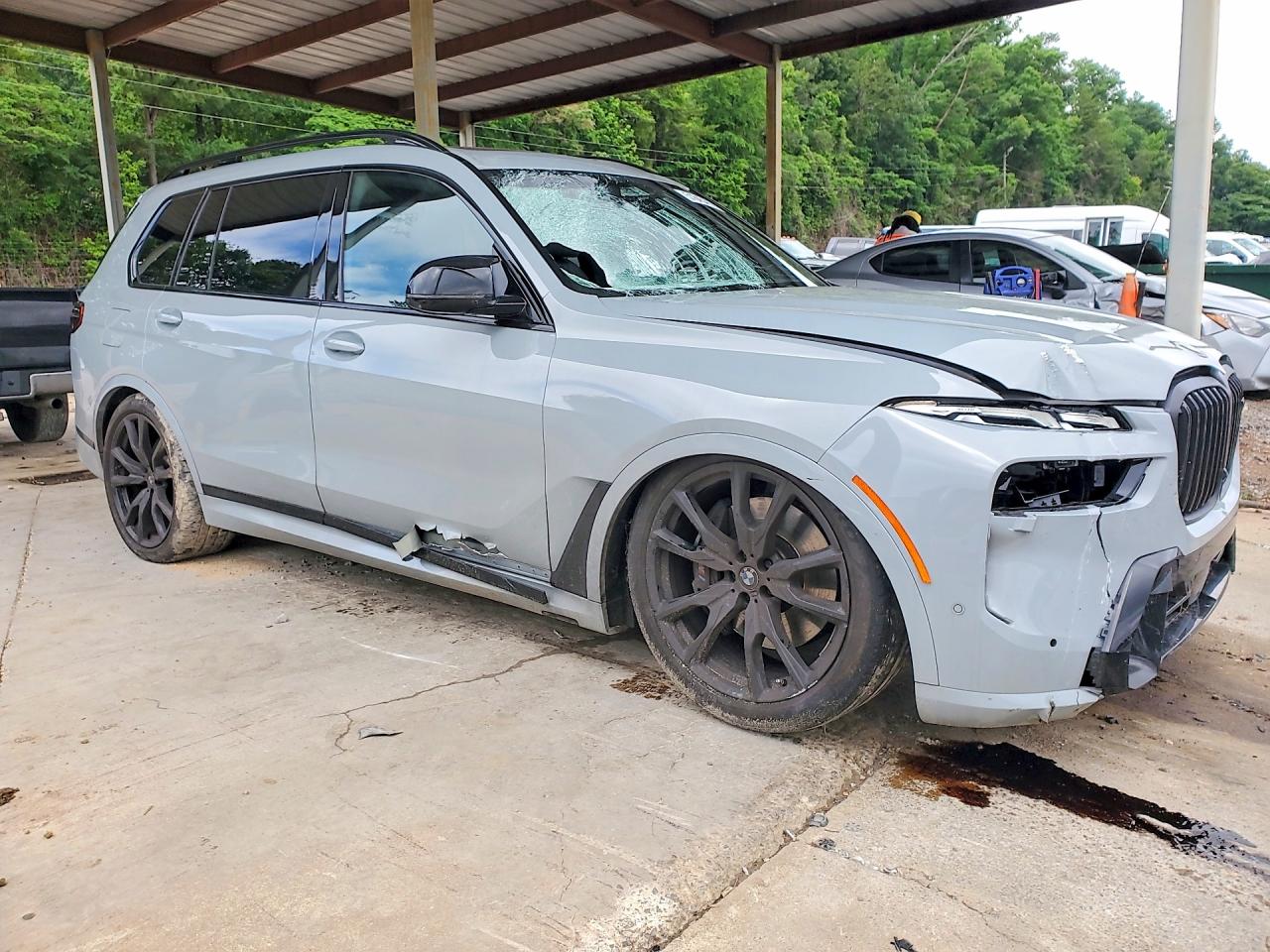 2024 Bmw X7 M60i Gray vin: 5UX33EM03R9T73102