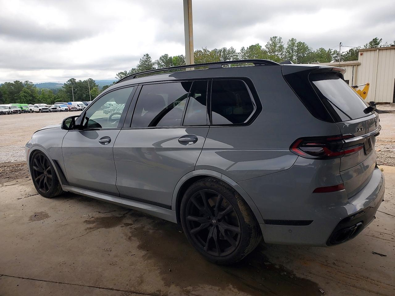 2024 Bmw X7 M60i Gray vin: 5UX33EM03R9T73102