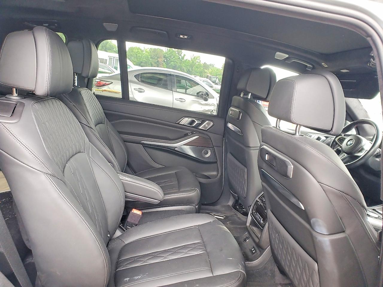 2024 Bmw X7 M60i Gray vin: 5UX33EM03R9T73102