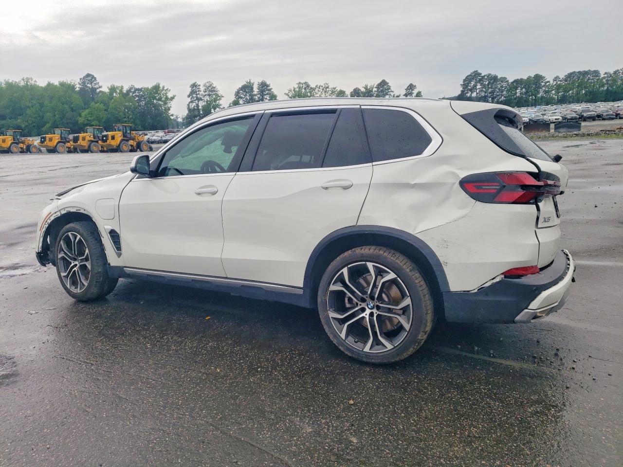 2025 Bmw X5 Xdrive50e White vin: 5UX43EU00S9Z95697