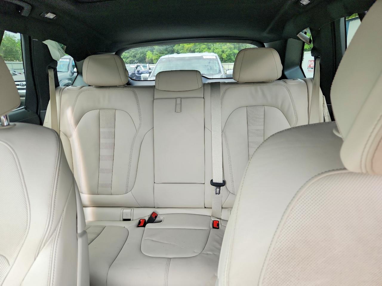 2022 Bmw X5 Sdrive 40i White vin: 5UXCR4C06N9K28074