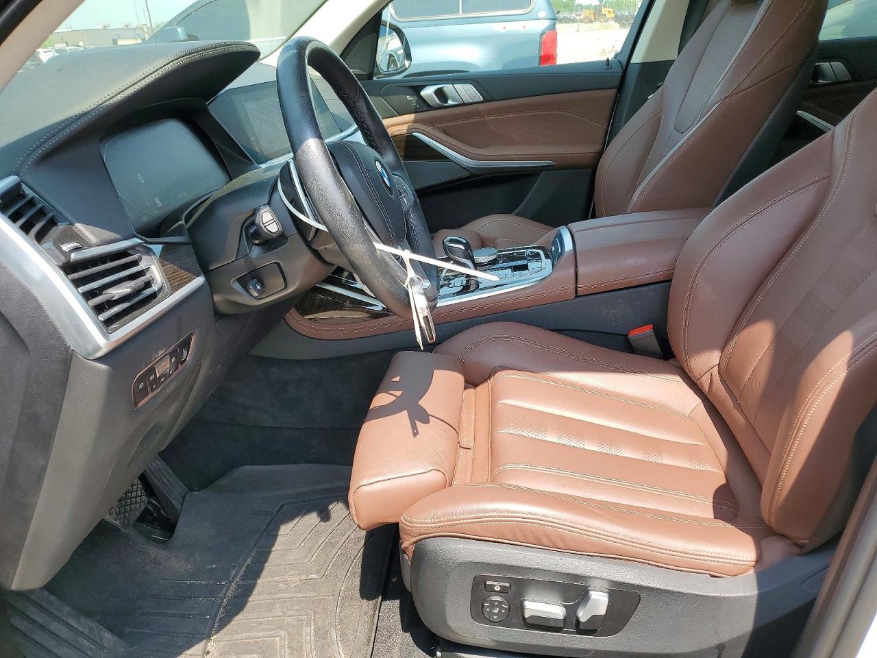 2021 Bmw X7 Xdrive40i Белый vin: 5UXCW2C07M9E24720