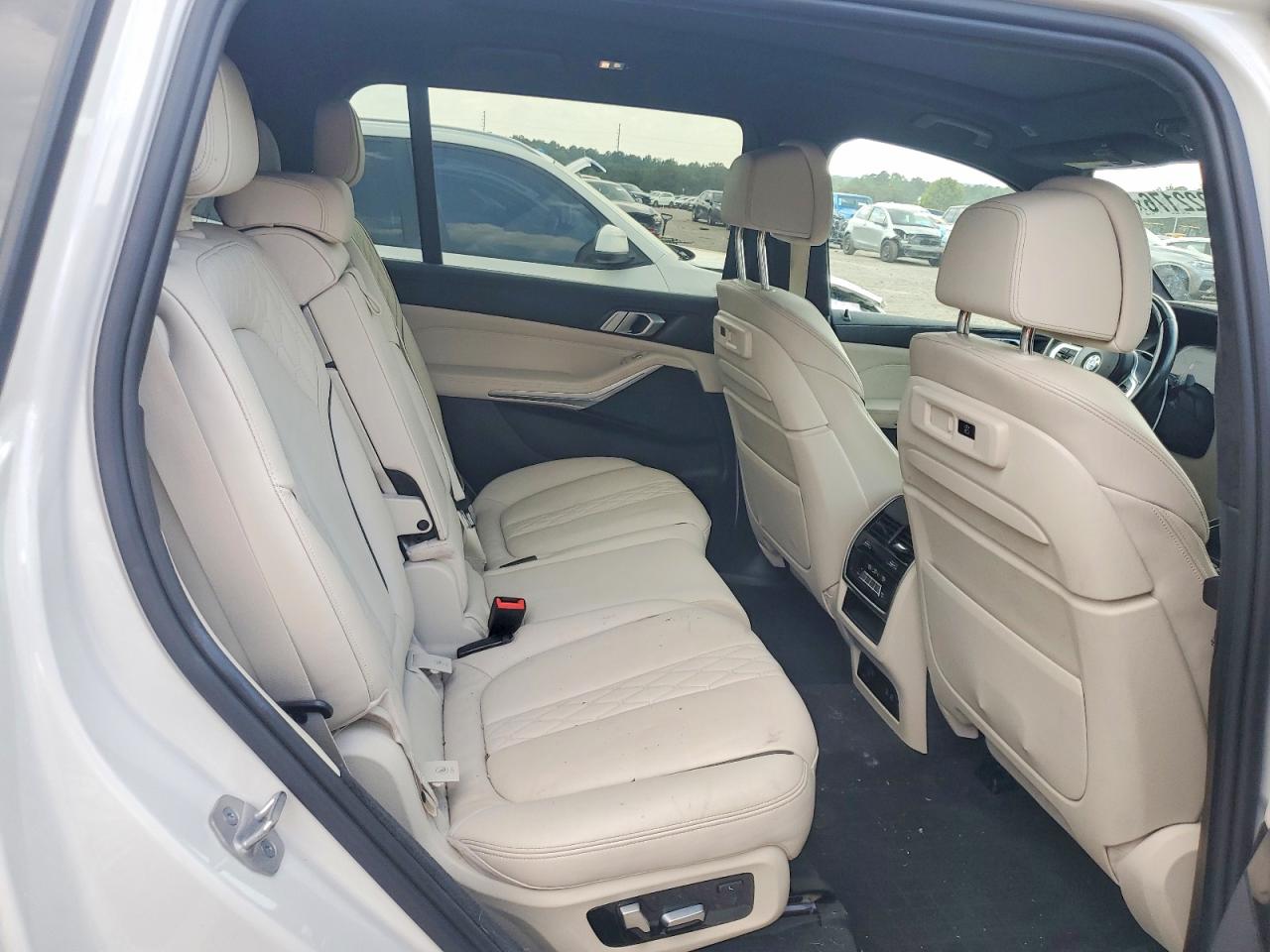 2021 Bmw X7 Xdrive40i White vin: 5UXCW2C08M9F34336