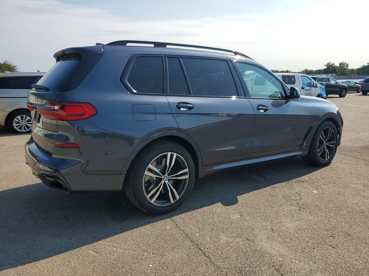 2021 Bmw X7 M50i Черный vin: 5UXCX6C08M9F69334