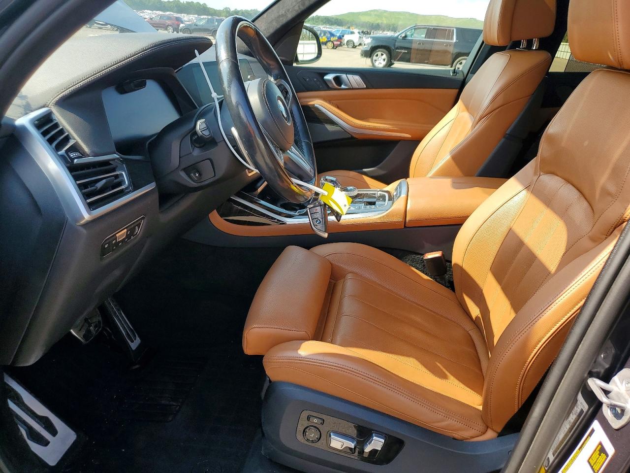 2021 Bmw X7 M50i Черный vin: 5UXCX6C08M9F69334