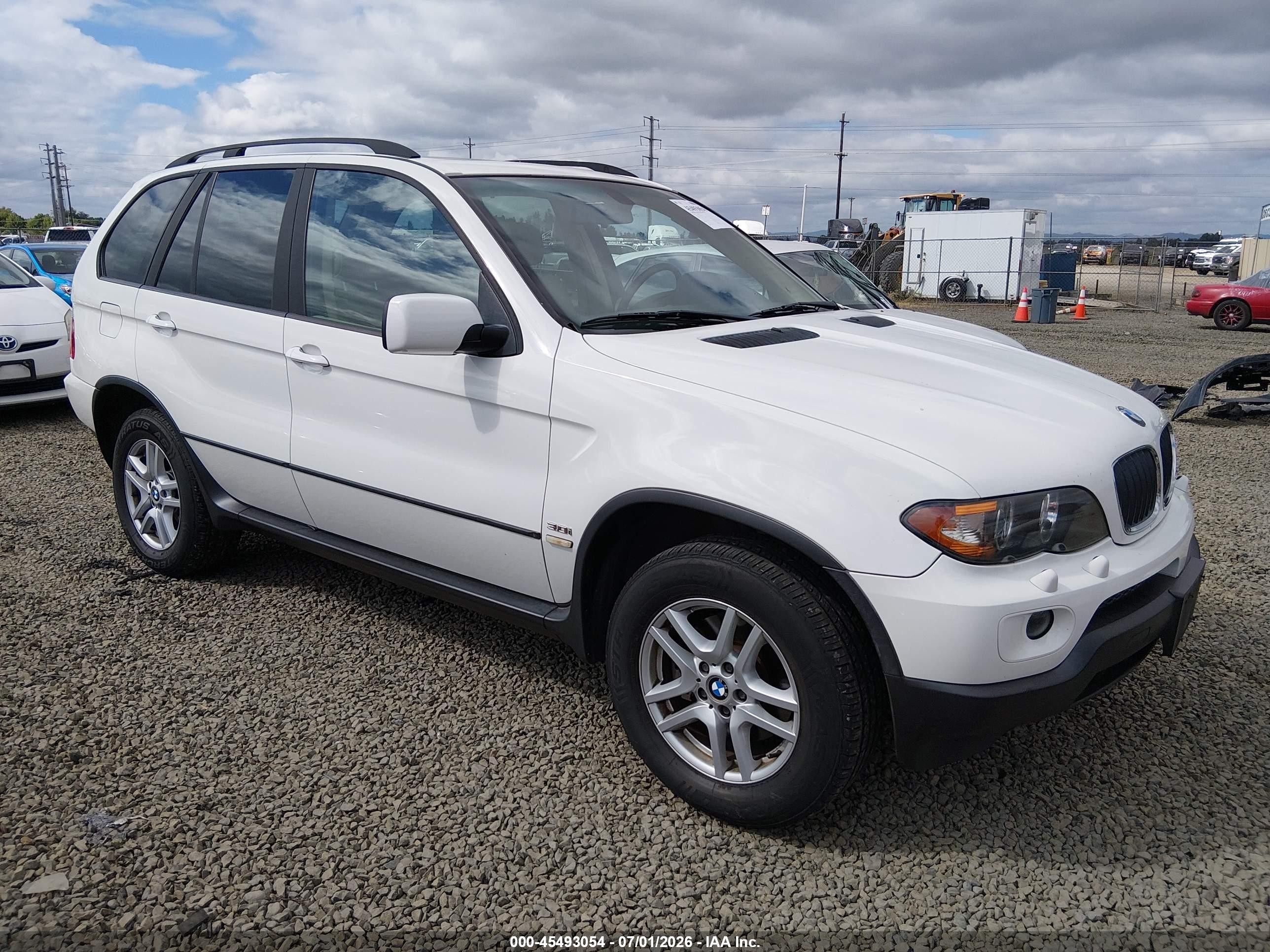 2004 Bmw X5 3.0i White vin: 5UXFA13534LU37658