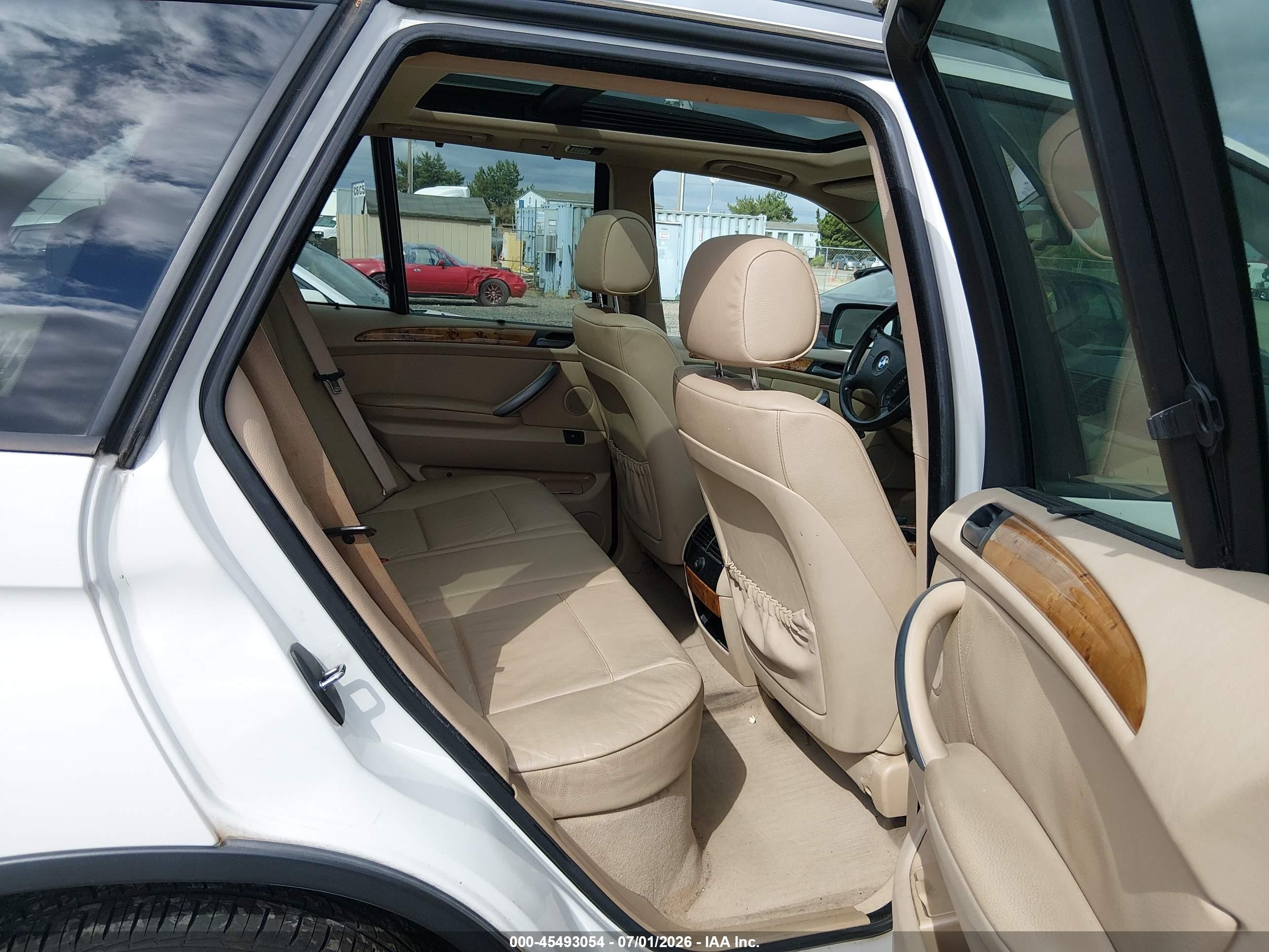 2004 Bmw X5 3.0i White vin: 5UXFA13534LU37658