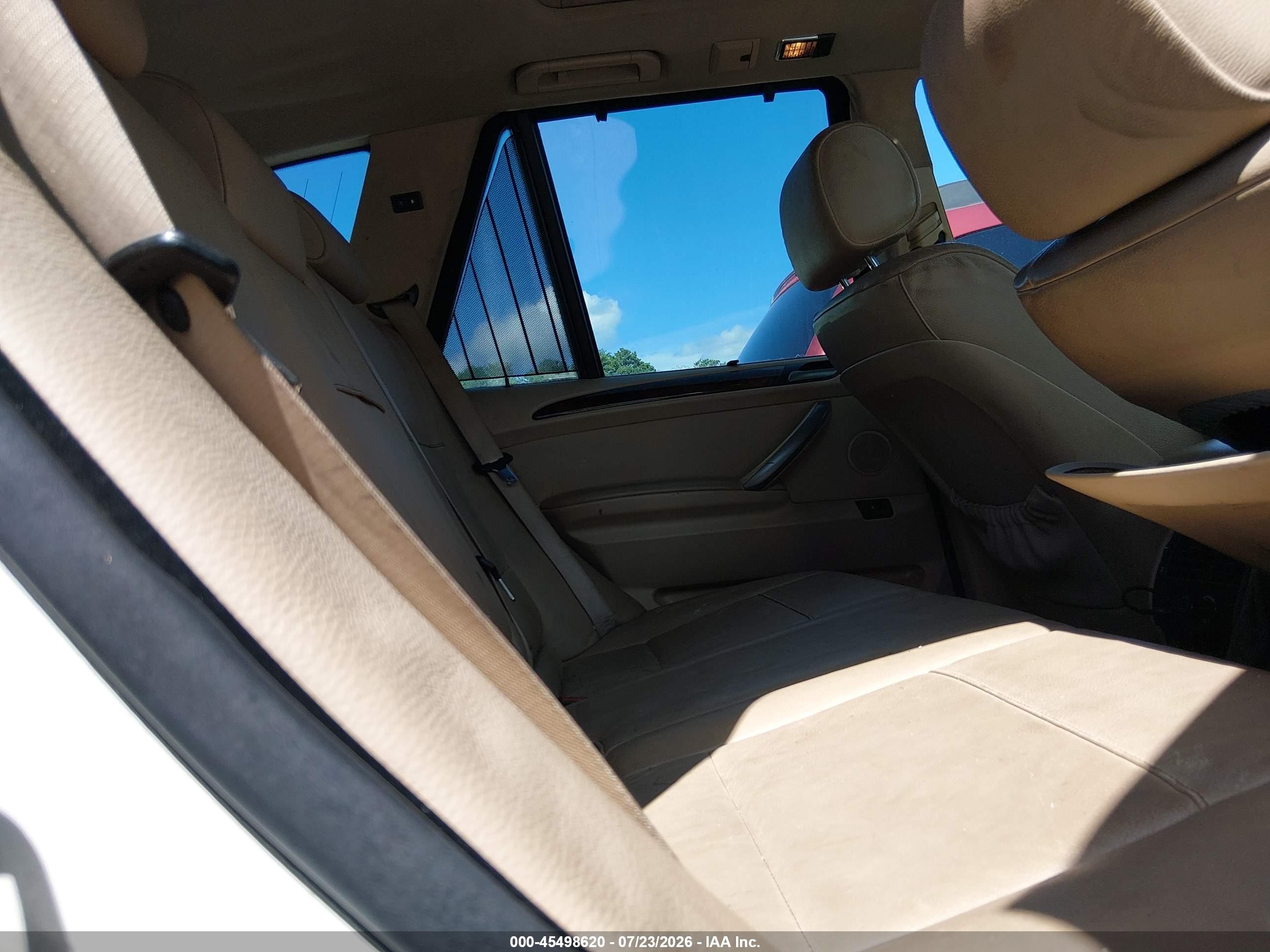 2004 Bmw X5 3.0i White vin: 5UXFA13534LU44559