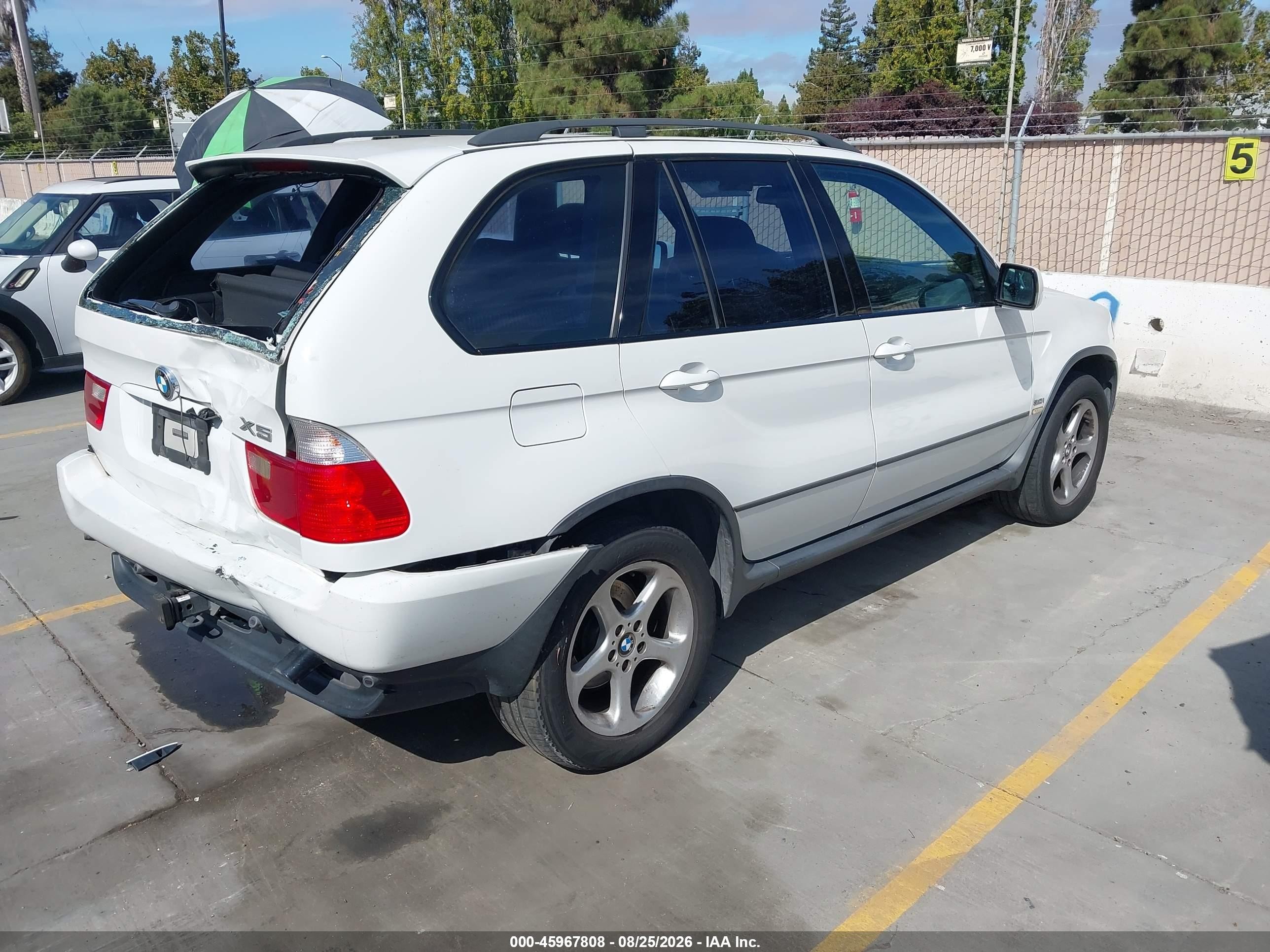2002 Bmw X5 3.0i Белый vin: 5UXFA53522LP32254