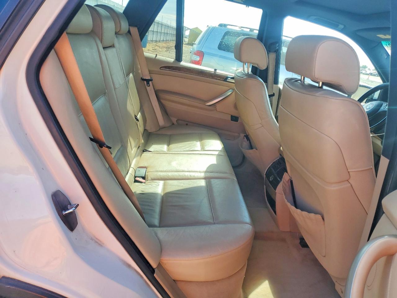 2002 Bmw X5 4.4i White vin: 5UXFB33532LH35619