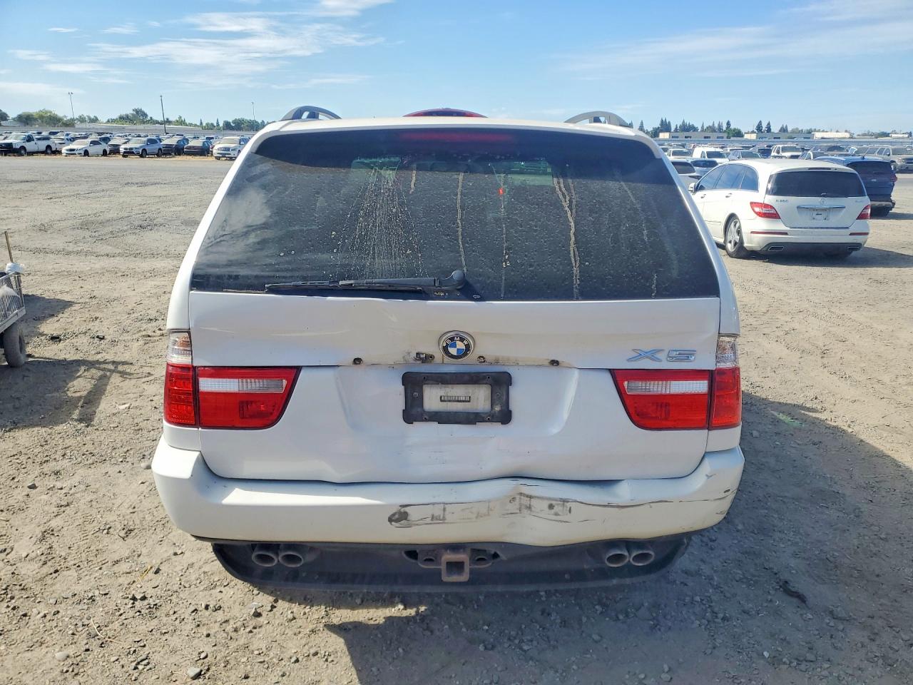 2002 Bmw X5 4.4i White vin: 5UXFB33532LH35619